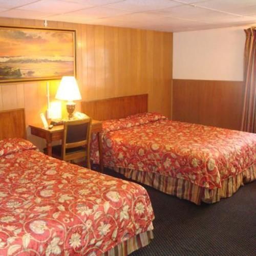 Golden Wheat Budget Host Inn ג'אנקשן סיטי מראה חיצוני תמונה